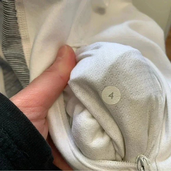 Lululemon white  scuba hoodie 4 - Picture 5 of 7